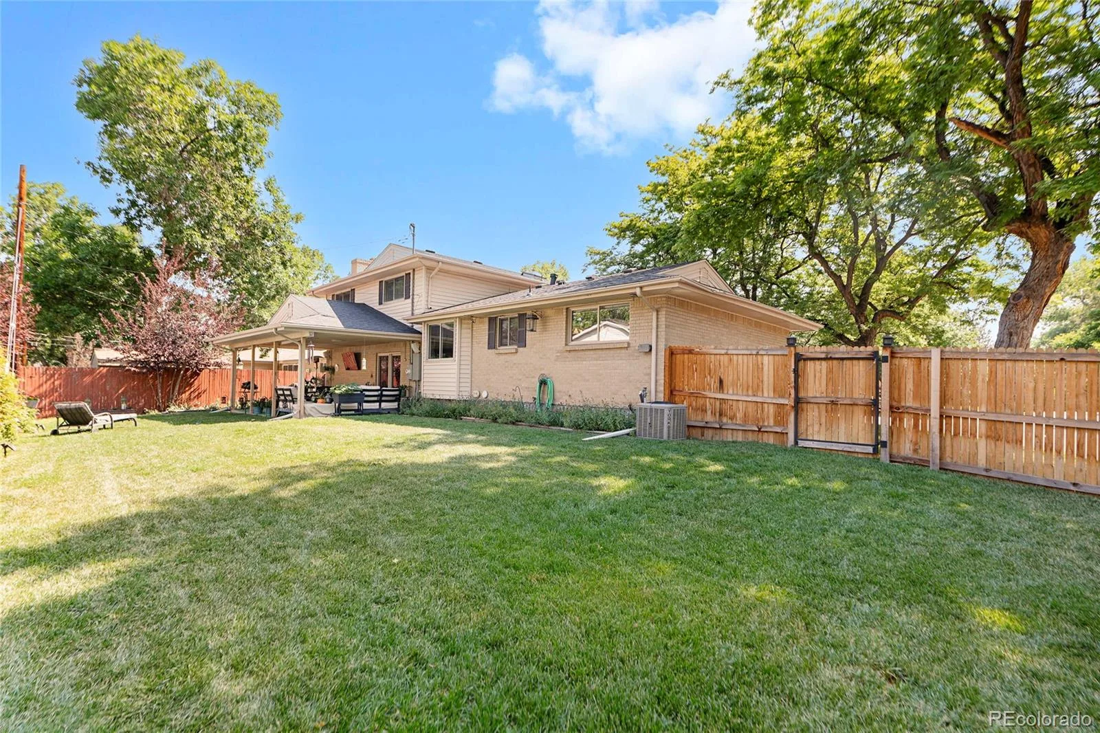7649 S Cedar Circle Littleton CO 80120 | MLS #REC6084370 08142026012350 1600 37