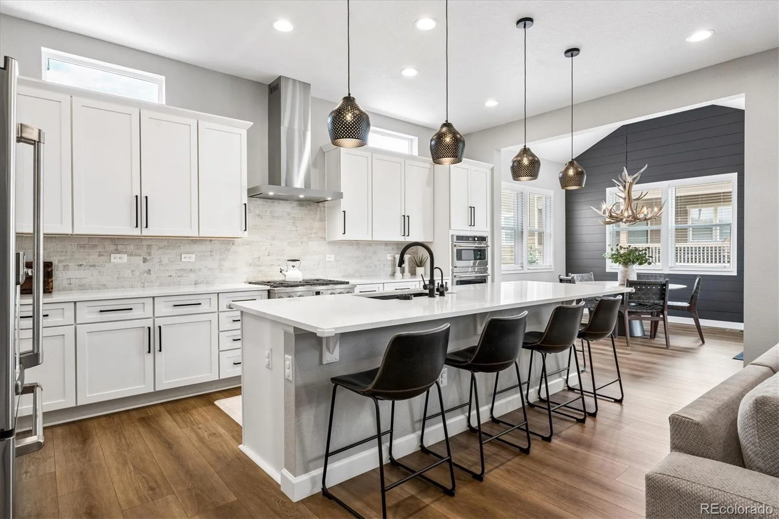8886 River Peak Circle Littleton CO 80125 | MLS #REC6085152 08282026174632 1600 18