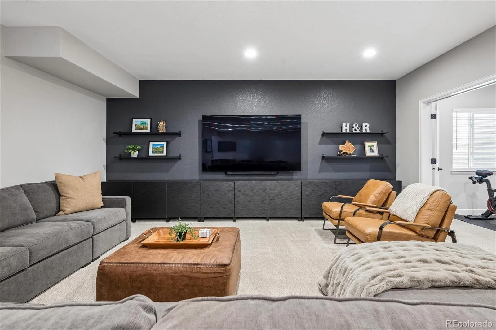 8886 River Peak Circle Littleton CO 80125 | MLS #REC6085152 08282026174632 1600 28