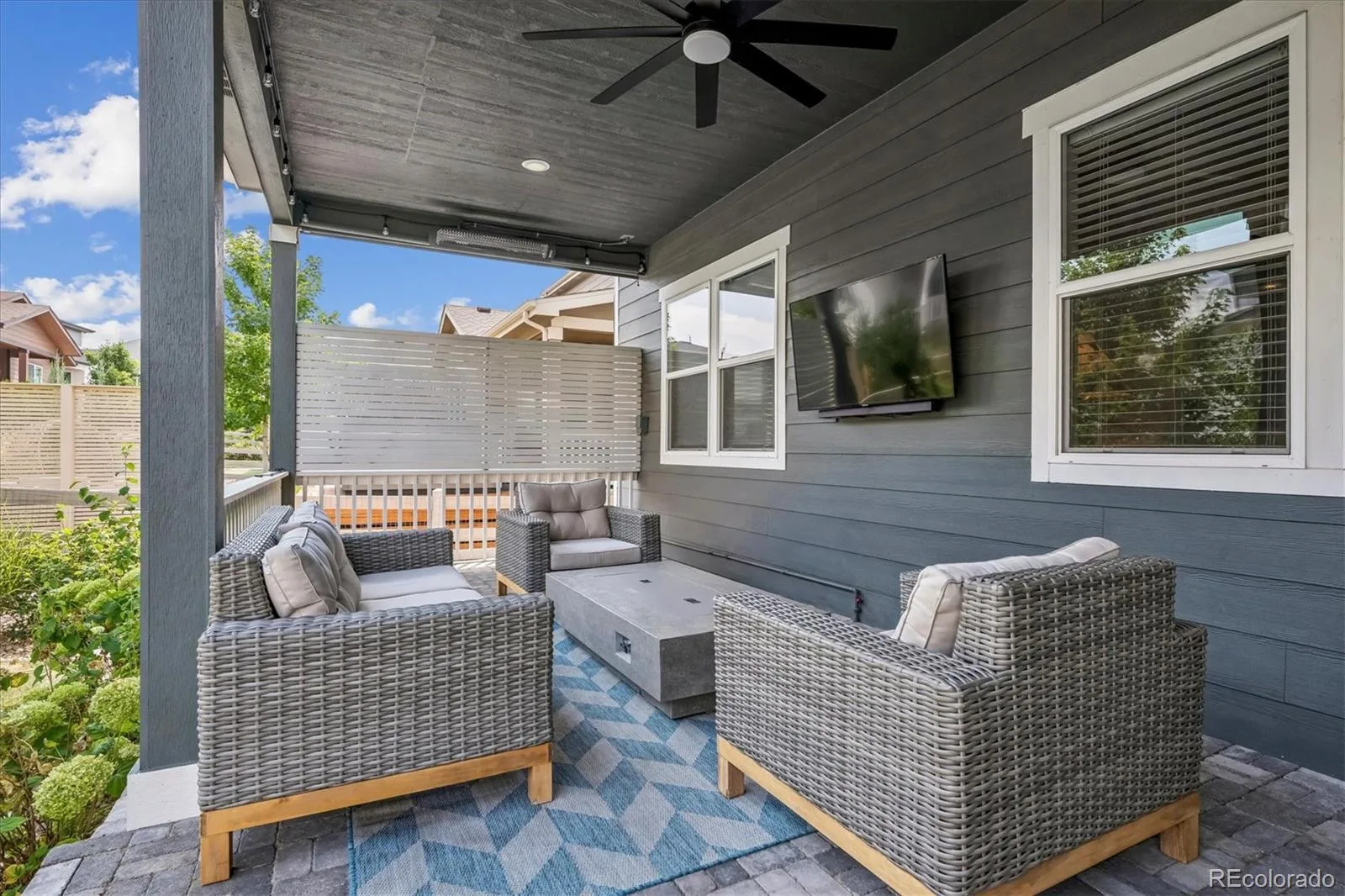 8886 River Peak Circle Littleton CO 80125 | MLS #REC6085152 08282026174632 1600 36