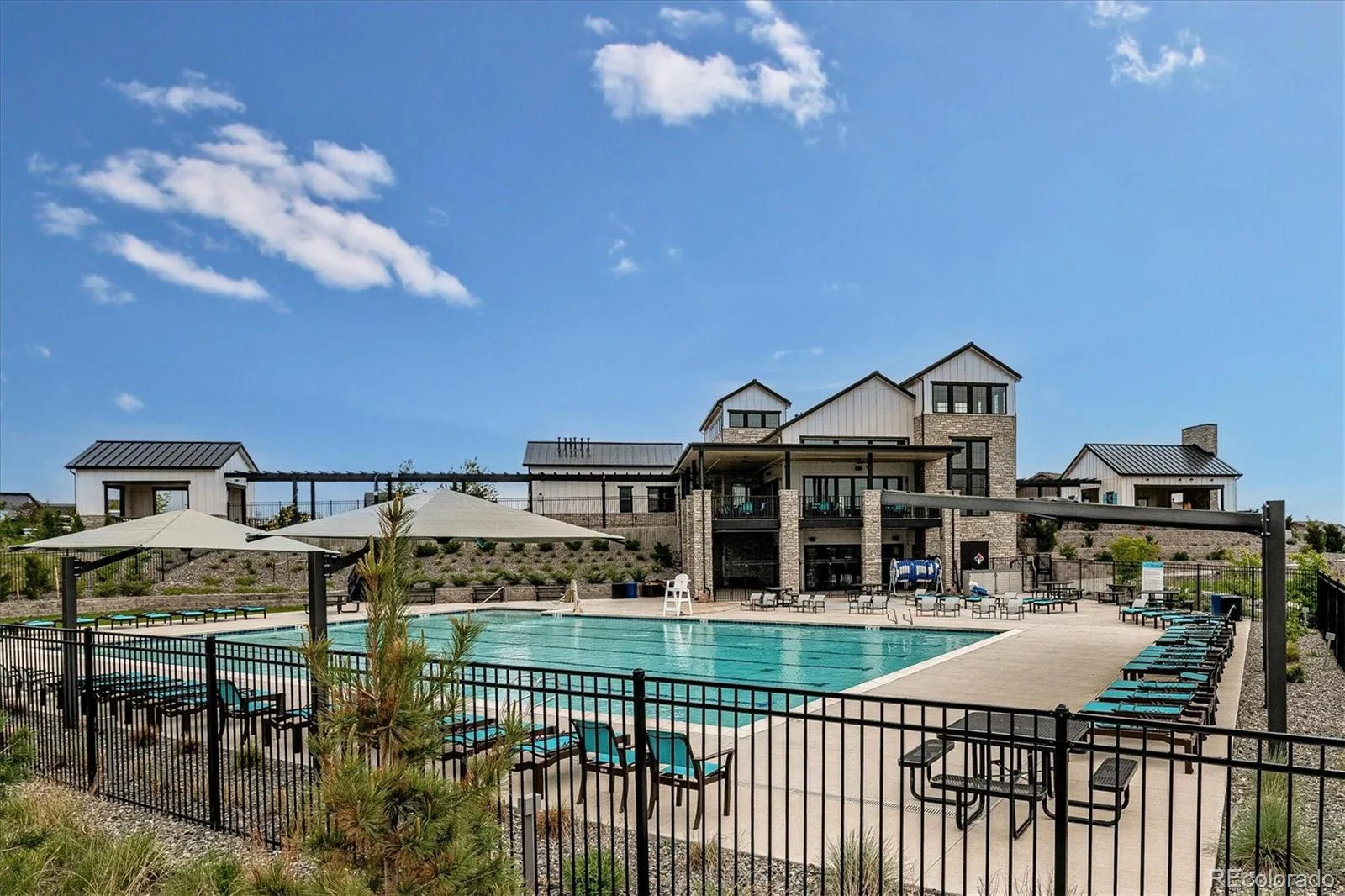 8886 River Peak Circle Littleton CO 80125 | MLS #REC6085152 08282026174632 1600 41