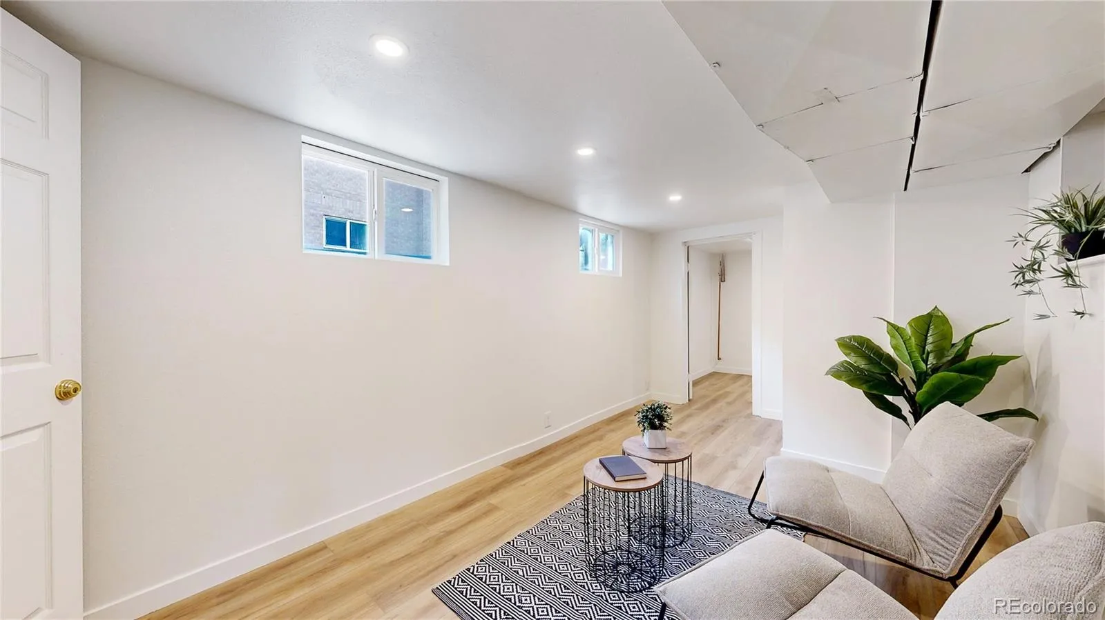 04062026053217 1600 19