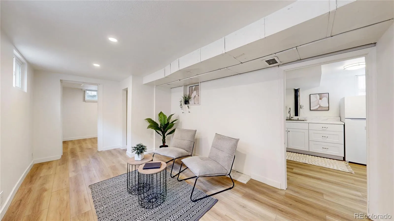 04062026053217 1600 2