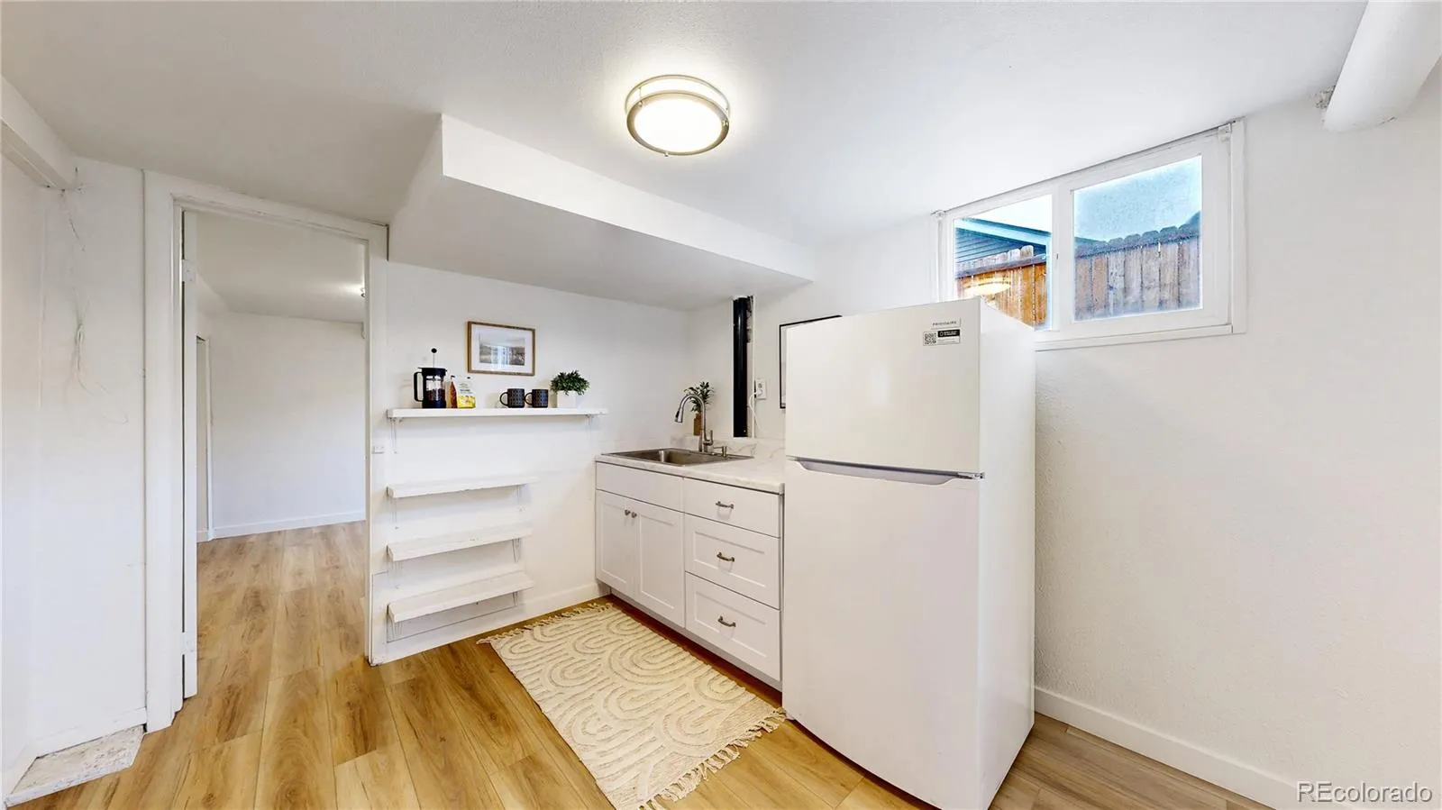 04062026053217 1600 21