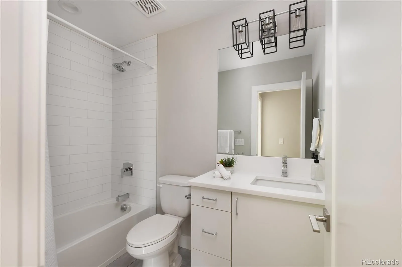 2780 W 25th Avenue #1 Denver CO 80211 | MLS #REC6087301 07172026201536 1600 34