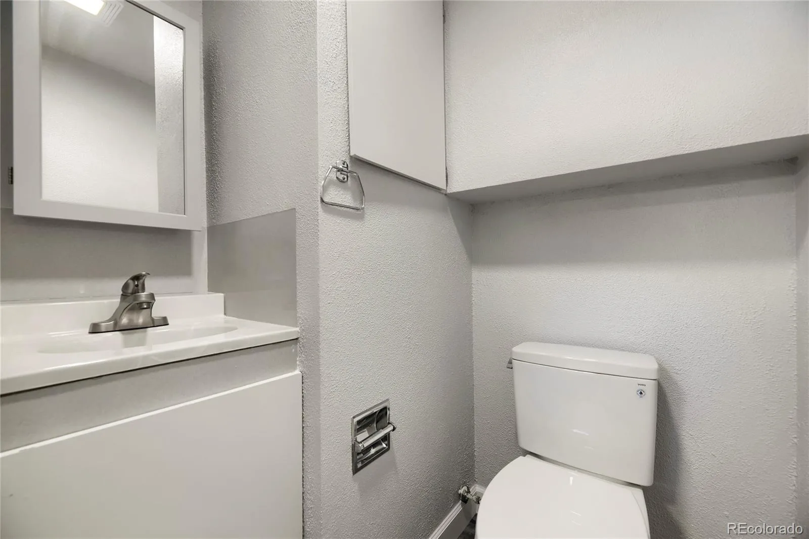 12283 W Exposition Drive Lakewood CO 80228 MLS #REC6088070 06192026035643 1600 21