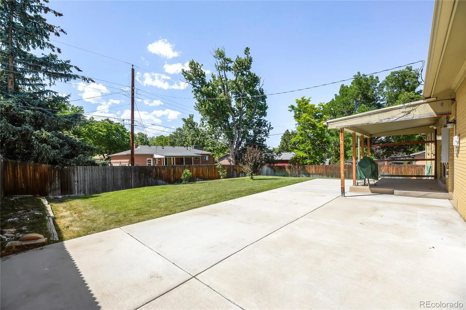 12283 W Exposition Drive Lakewood CO 80228 MLS #REC6088070 06192026035643 1600 25