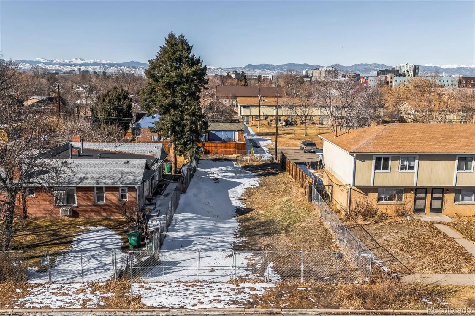 3611 N Elizabeth Street Denver CO 80205 MLS #REC6090915 05122026230235 1600 0