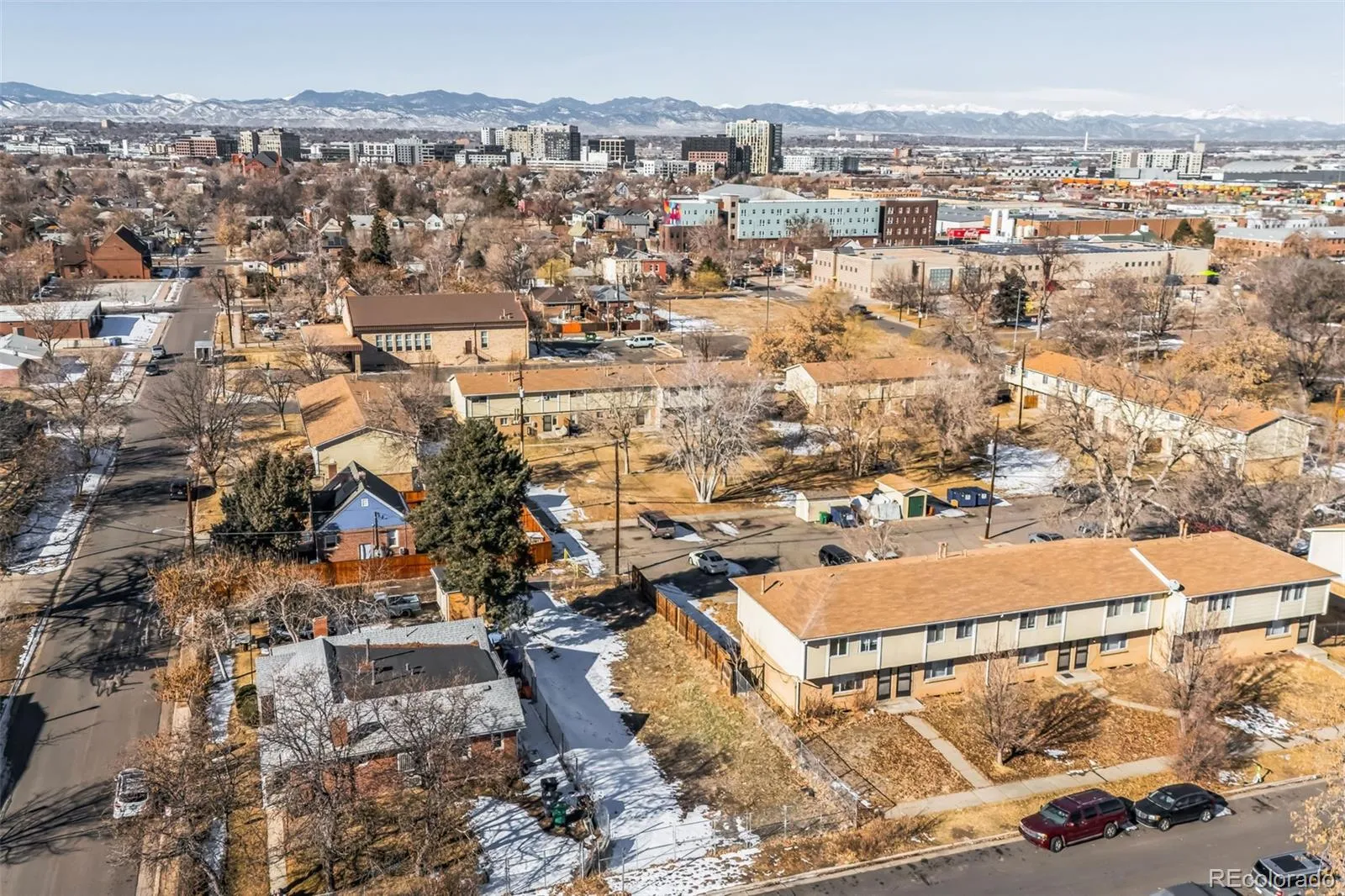 3611 N Elizabeth Street Denver CO 80205 MLS #REC6090915 05122026230235 1600 17
