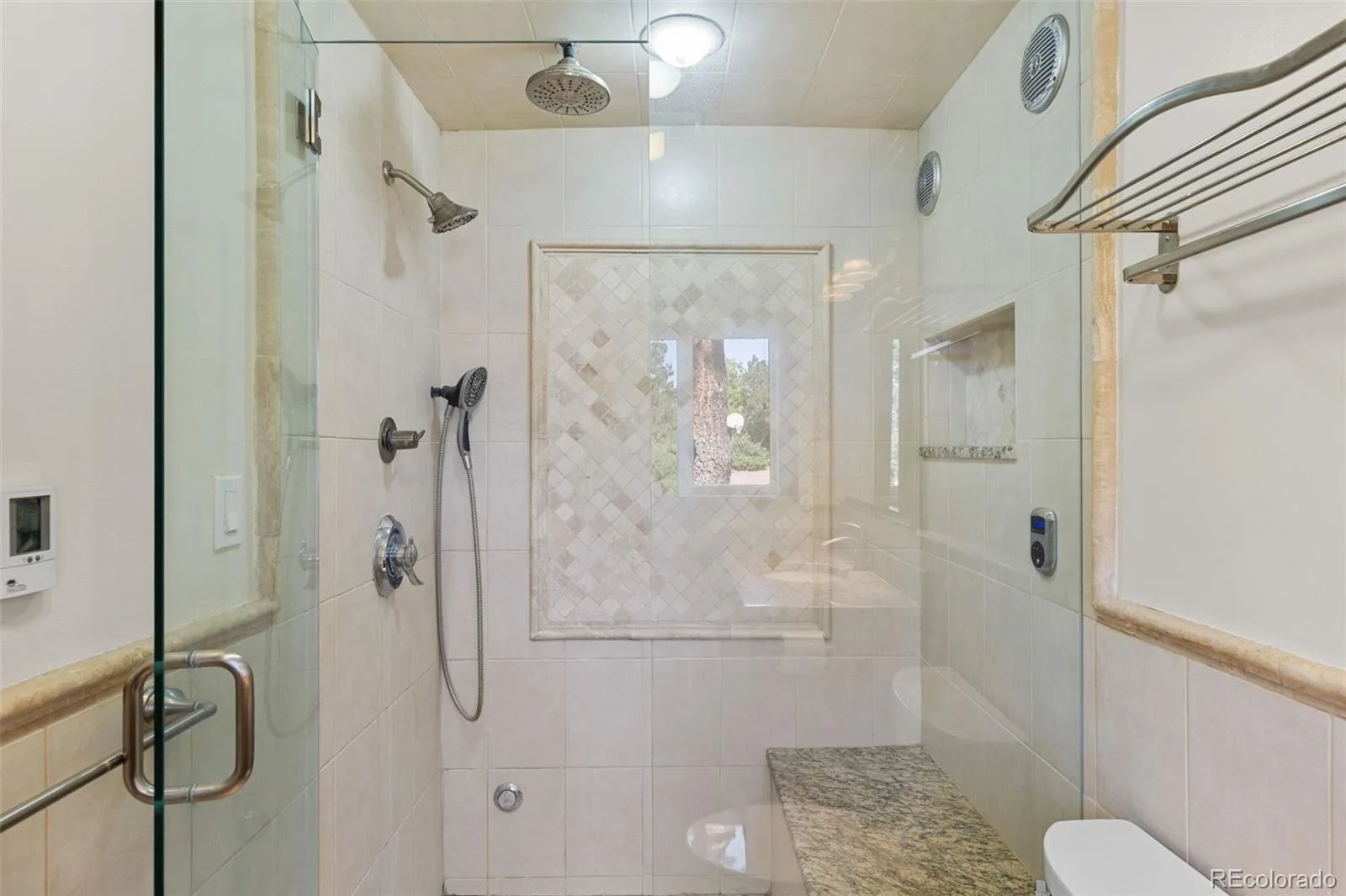 6650 S Billings Way Centennial CO 80111 | MLS #REC6092032 07232026043418 1600 40