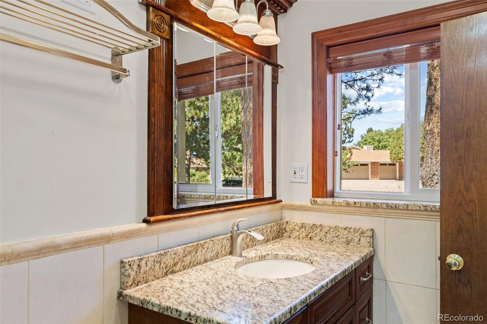 6650 S Billings Way Centennial CO 80111 | MLS #REC6092032 07232026043418 1600 41
