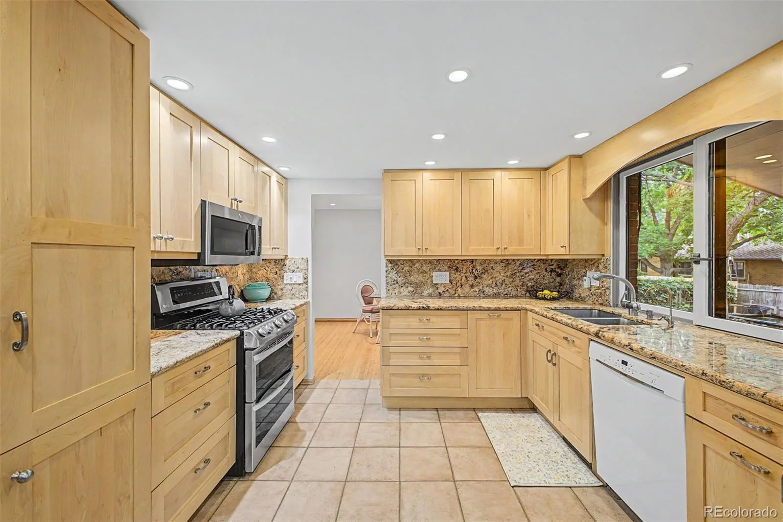 7730 Nelson Street Arvada CO 80005 | MLS #REC6092478 07302026165829 1600 11