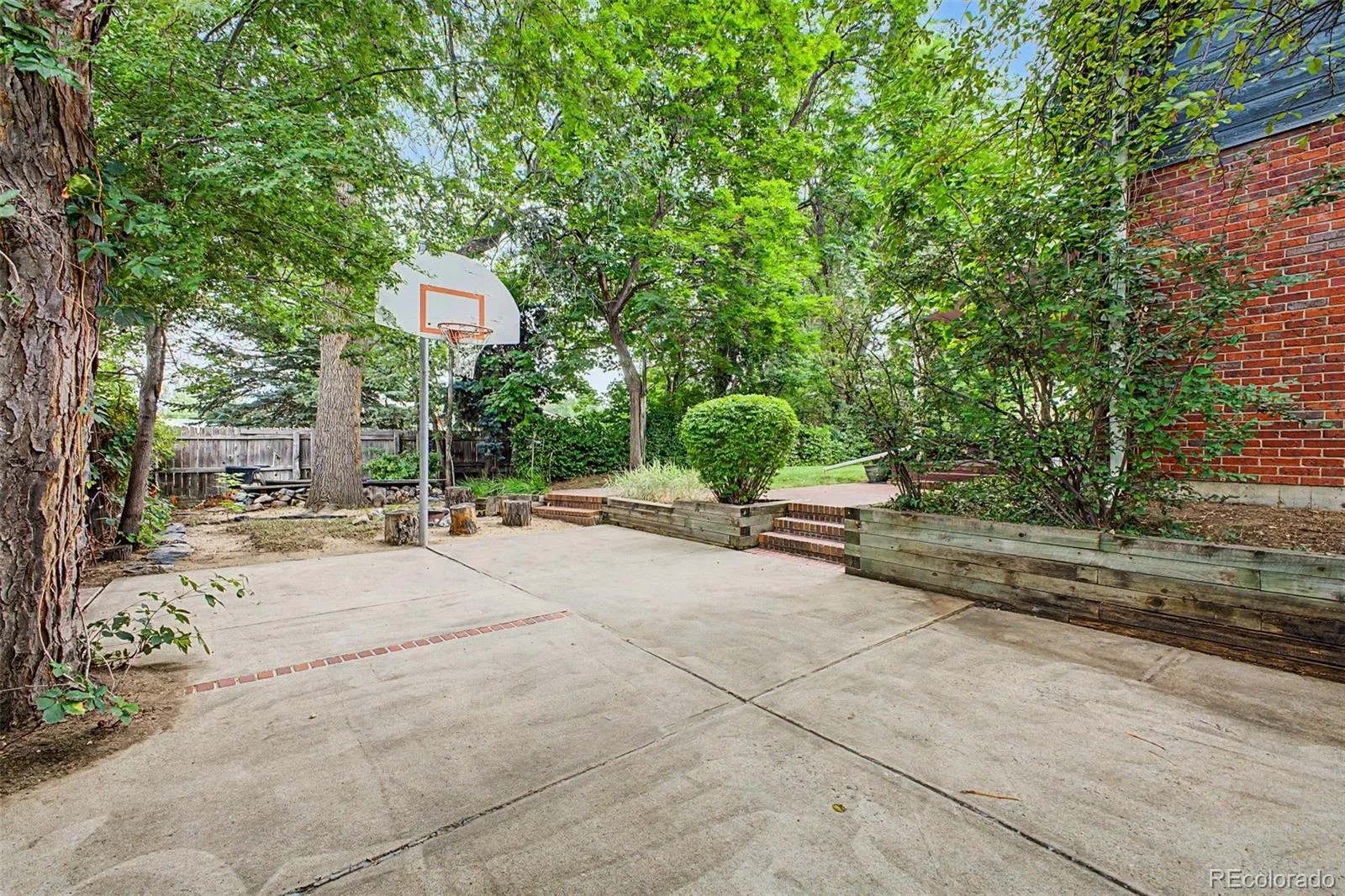 7730 Nelson Street Arvada CO 80005 | MLS #REC6092478 07302026165829 1600 34