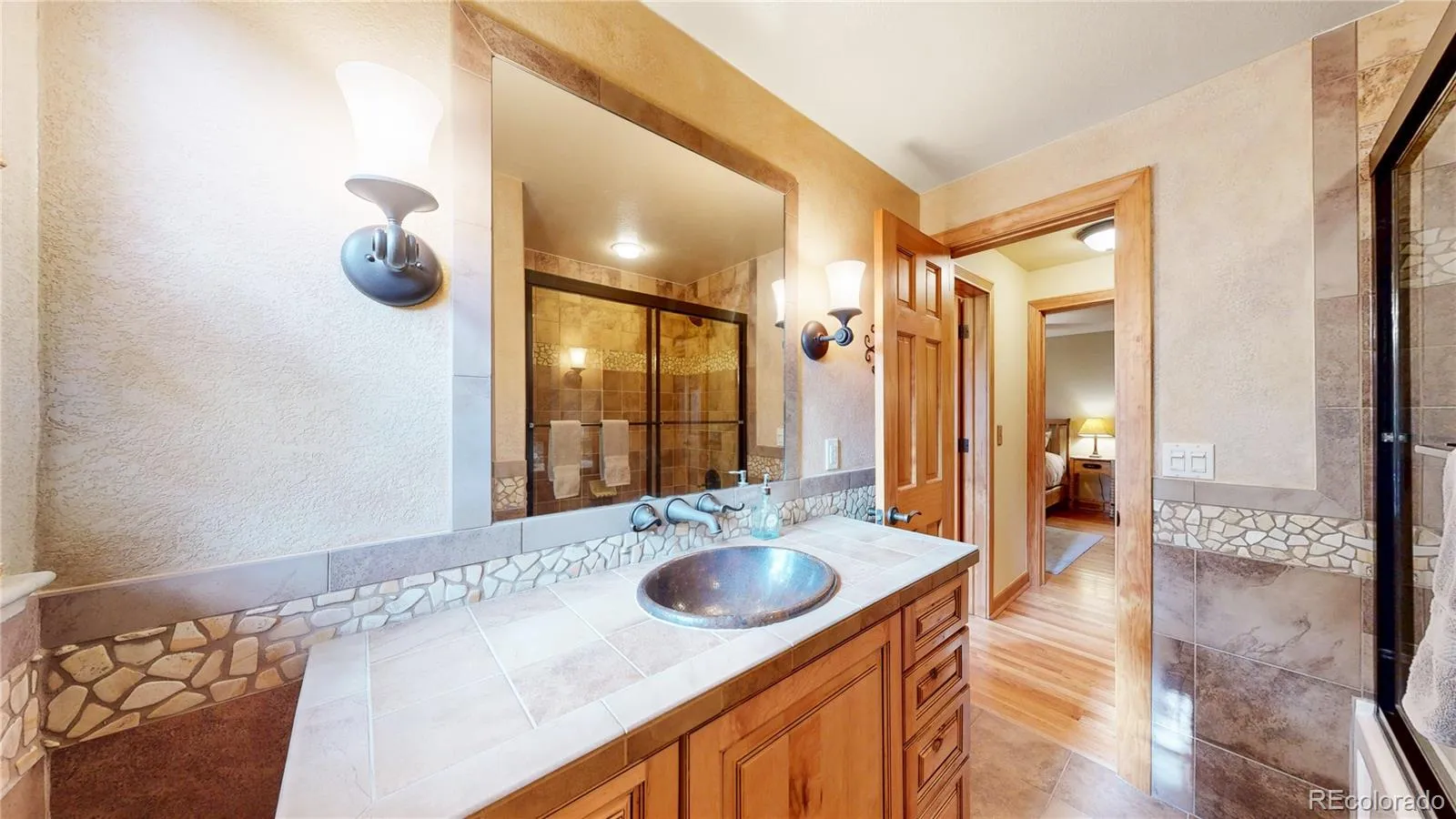 3265 S Ash Street Denver CO 80222 MLS #REC6092998 05072026190356 1600 24