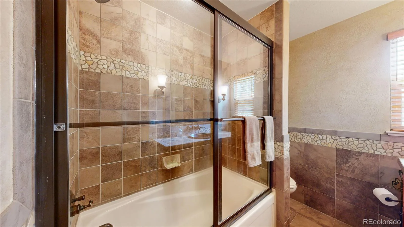 3265 S Ash Street Denver CO 80222 | MLS #REC6092998 07272026184805 1600 23