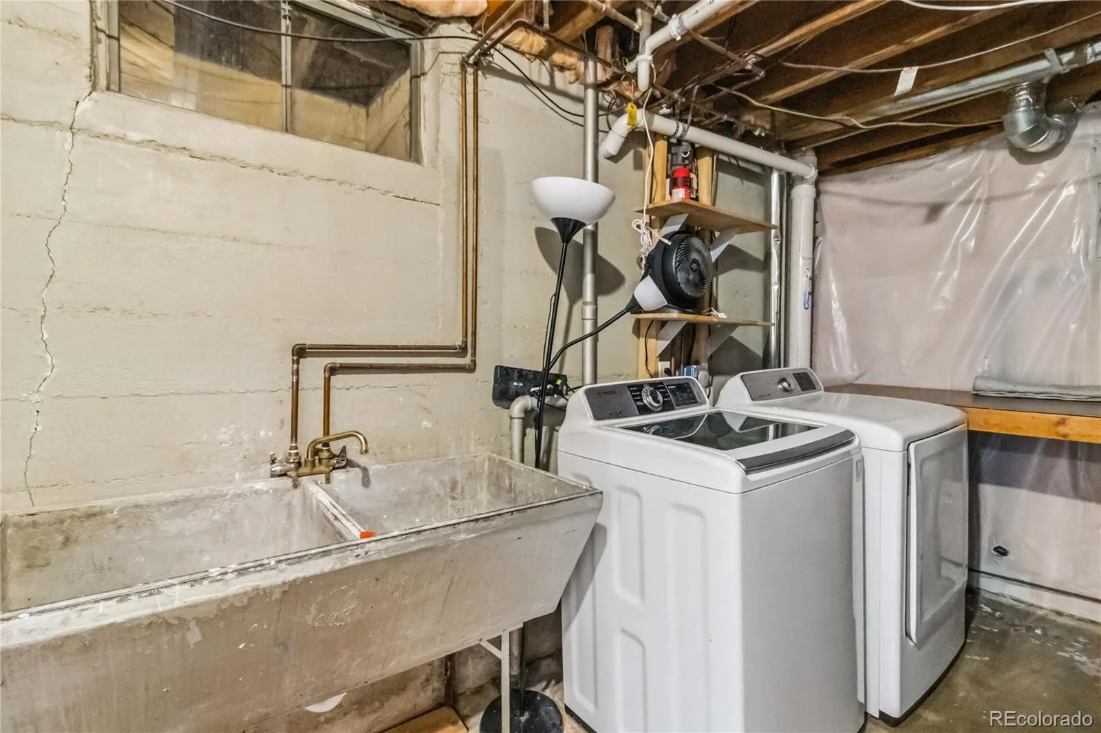 3511 Newport Street Denver CO 80207 MLS #REC6093202 05202026222549 1600 25