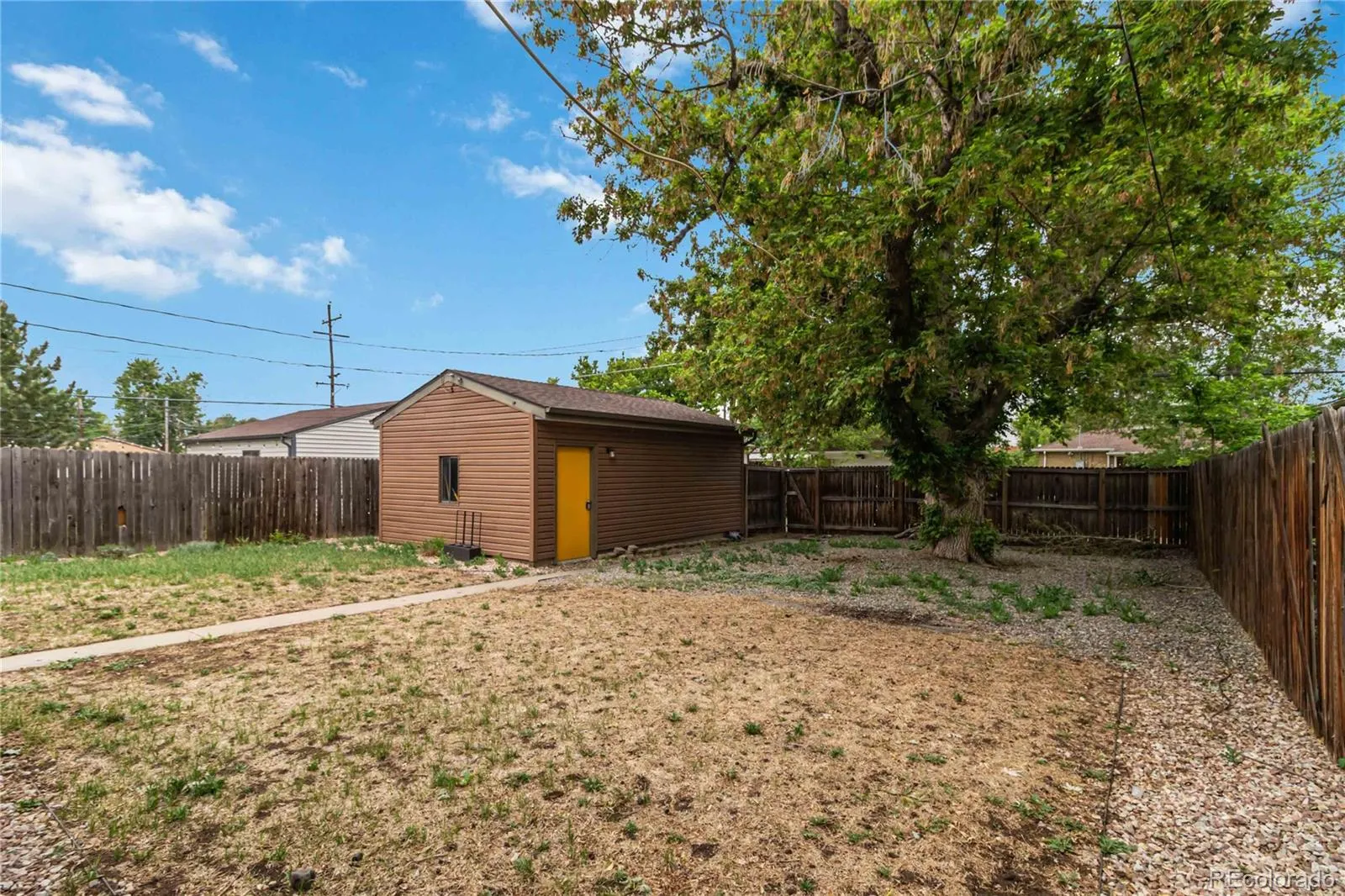 3511 Newport Street Denver CO 80207 MLS #REC6093202 05202026222549 1600 29