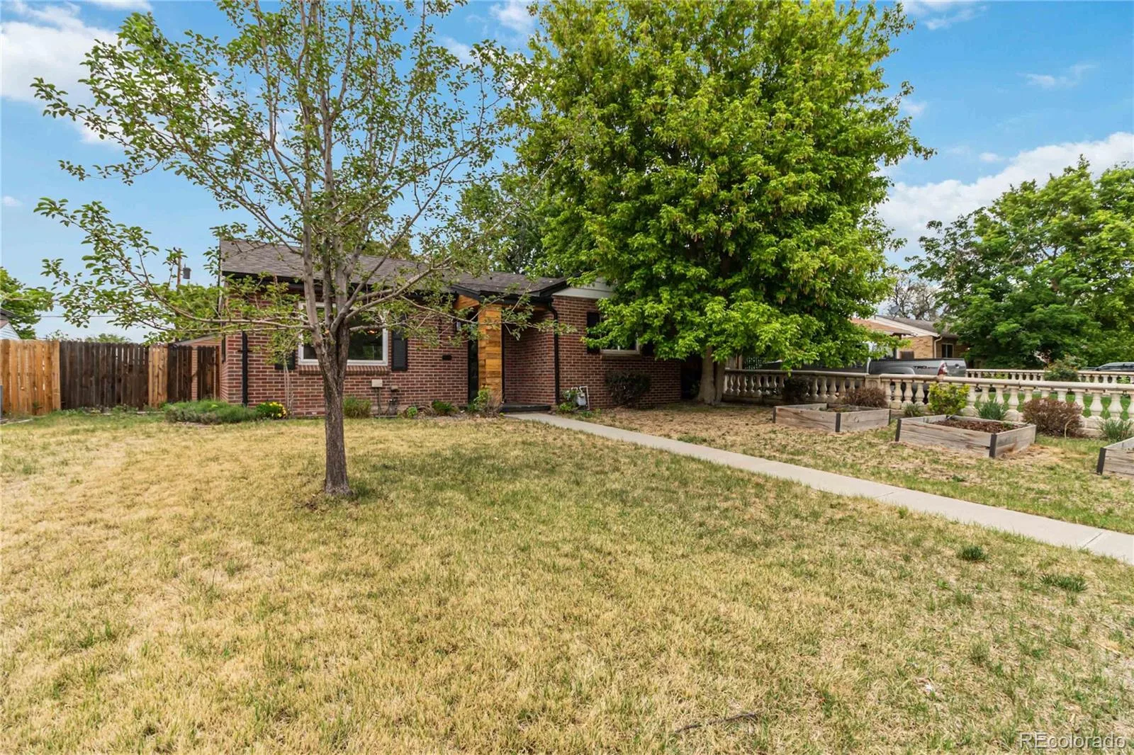 3511 Newport Street Denver CO 80207 | MLS #REC6093202 07162026181545 1600 26