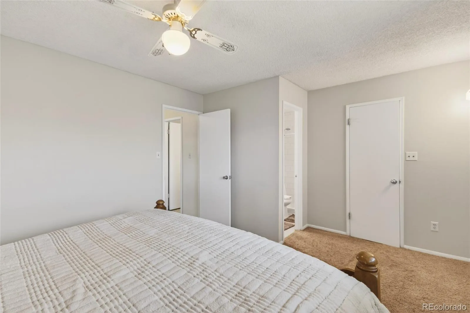 9138 E Mansfield Avenue #438 Denver CO 80237 | MLS #REC6094147 06222026045221 1600 21