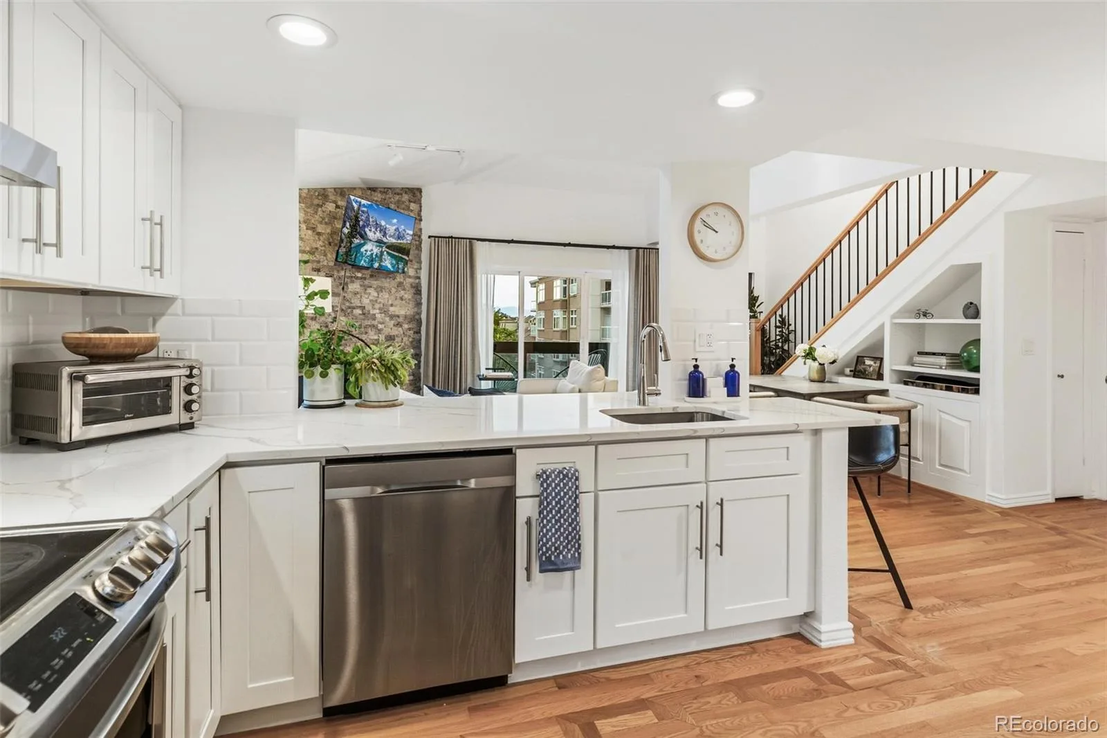 350 Detroit Street #403 Denver CO 80206 | MLS #REC6095118 08052026180034 1600 15