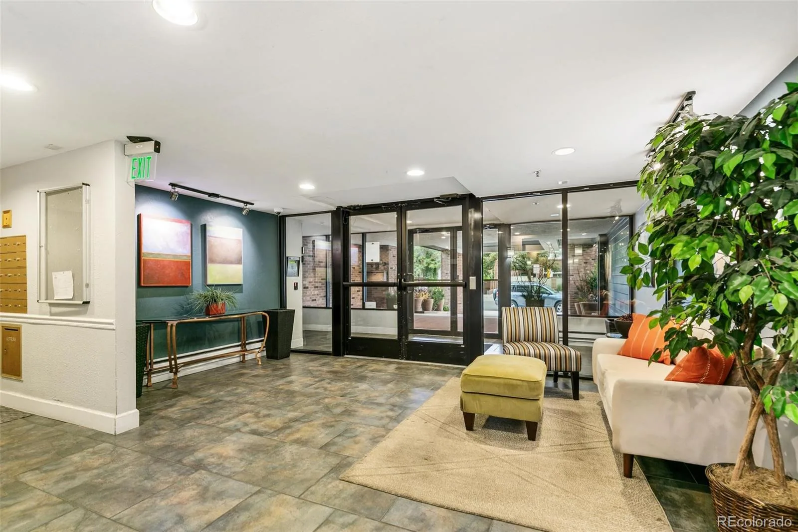 350 Detroit Street #403 Denver CO 80206 | MLS #REC6095118 08052026180034 1600 2