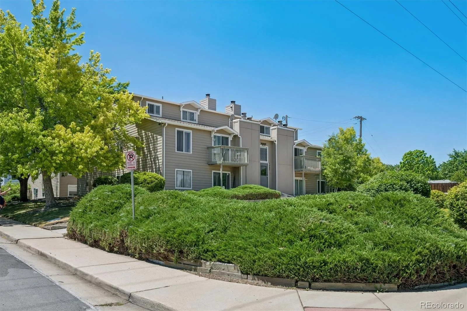 1087 Ingalls Street #10J Denver CO 80214 | MLS #REC6095207 07012026131135 1600 3