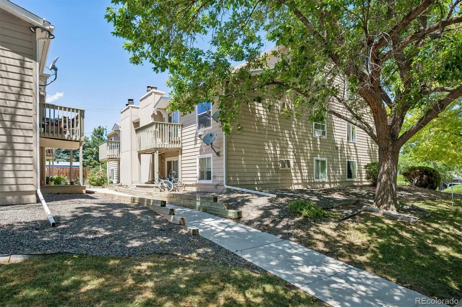 1087 Ingalls Street #10J Denver CO 80214 | MLS #REC6095207 07012026131135 1600 4
