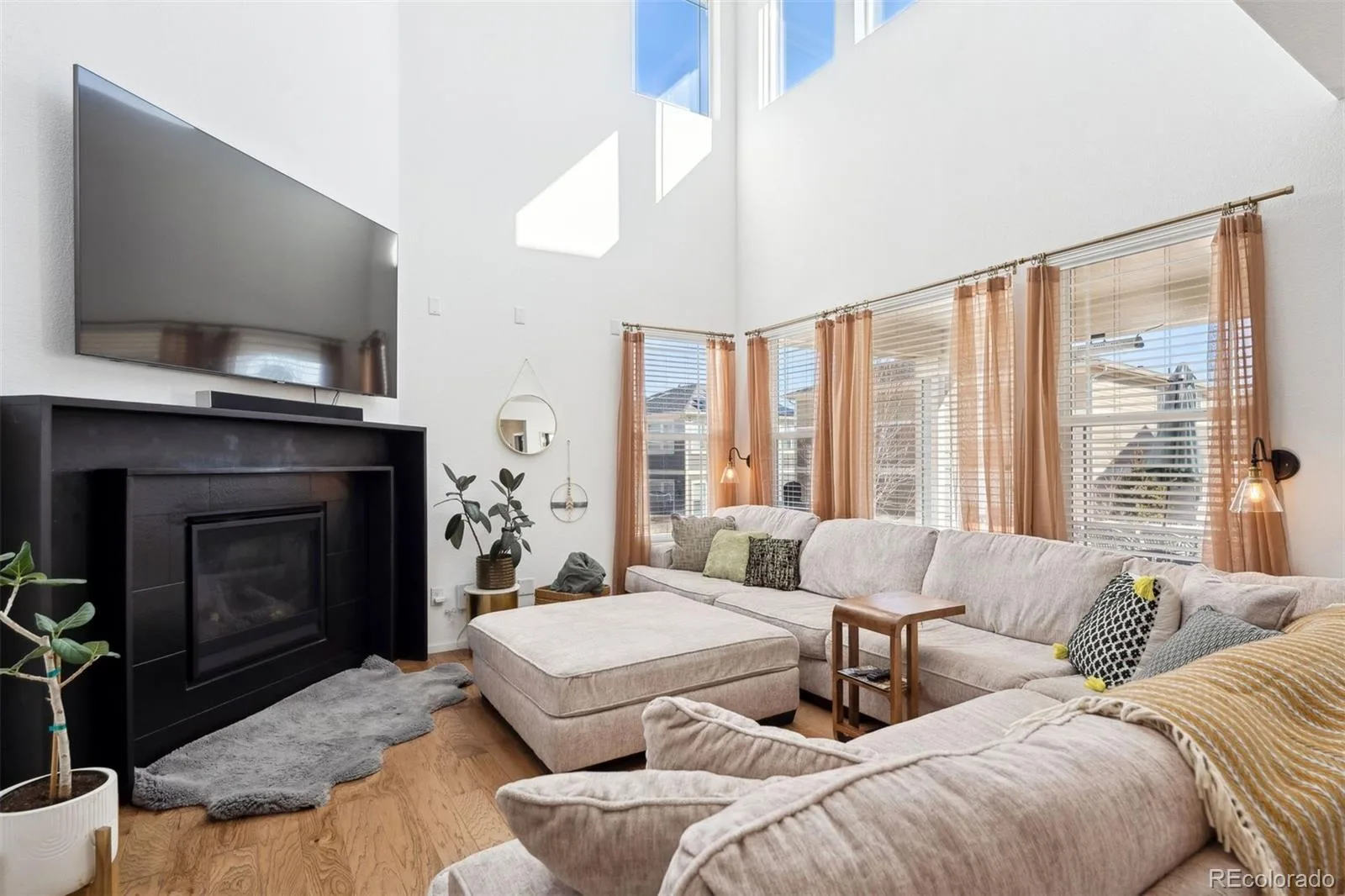 12264 Olive Way Thornton CO 80602 | MLS #REC6095581 08282026204033 1600 13