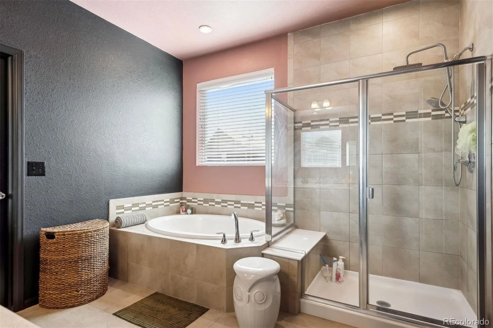 12264 Olive Way Thornton CO 80602 | MLS #REC6095581 08282026204033 1600 16
