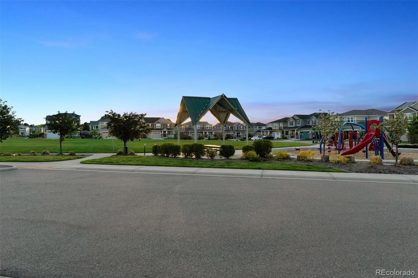 12264 Olive Way Thornton CO 80602 | MLS #REC6095581 08282026204033 1600 19