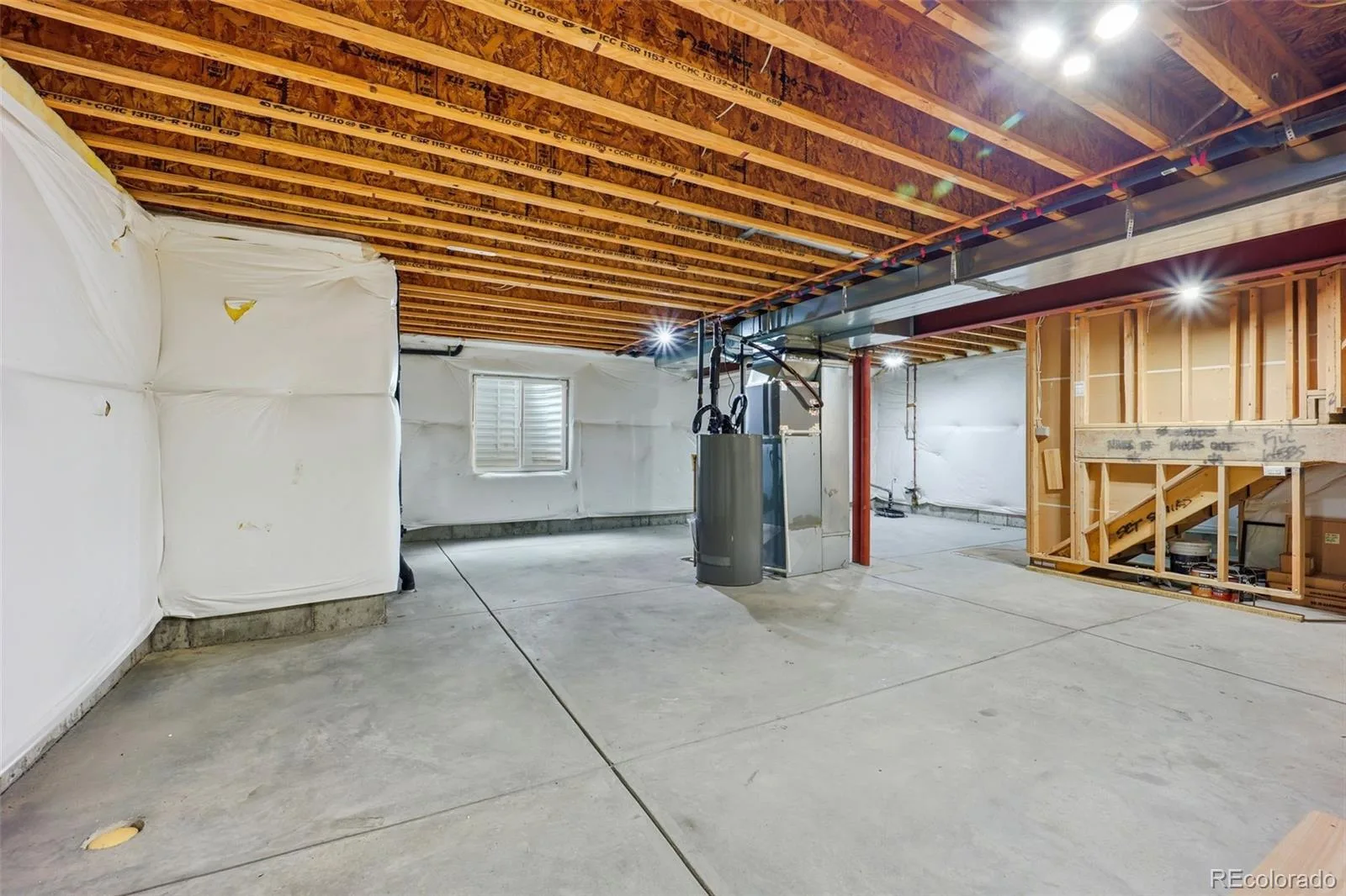 12097 Desert Hills Street Parker CO 80138 | MLS #REC6096900 06092026020047 1600 32
