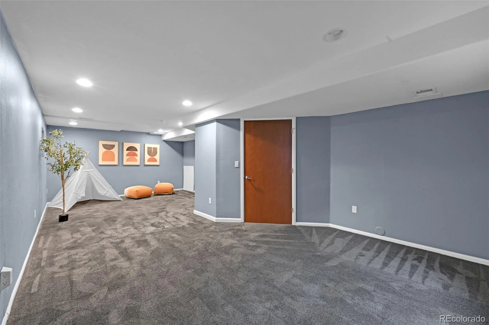 5440 S Vivian Street Littleton CO 80127 | MLS #REC6097929 06302026184127 1600 23