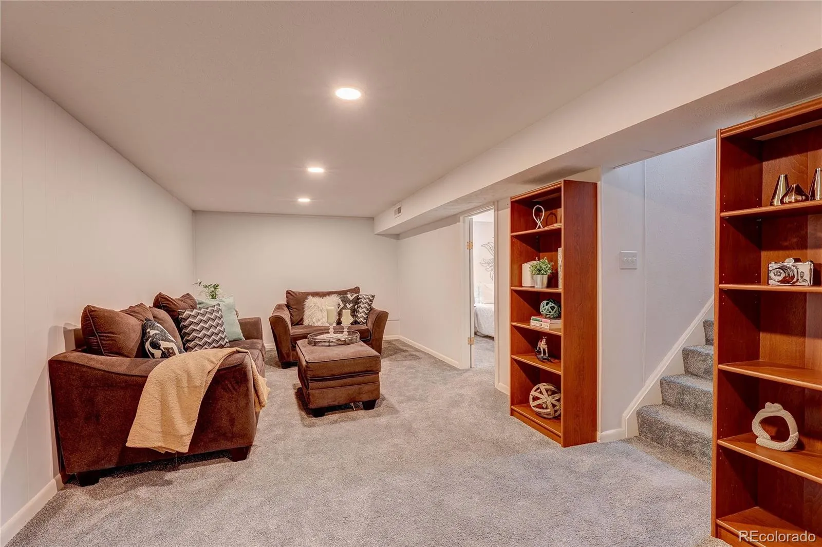 04042026215201 1600 18