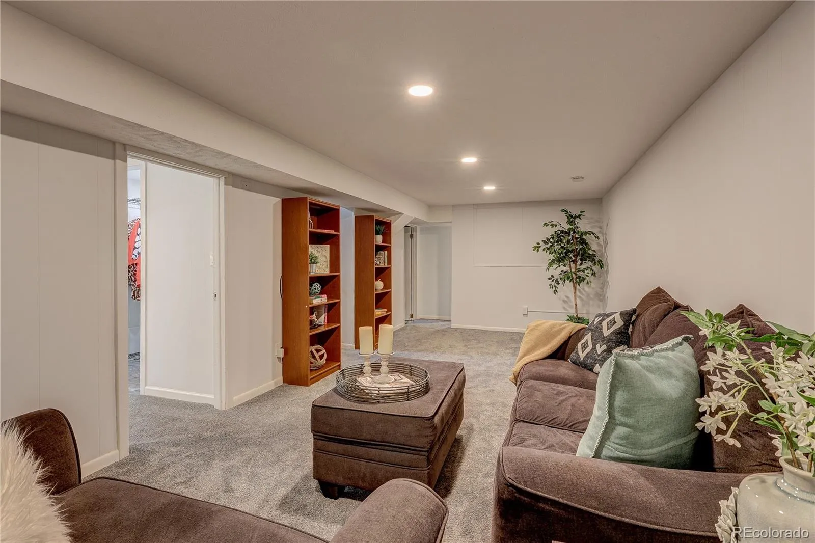 04042026215201 1600 19