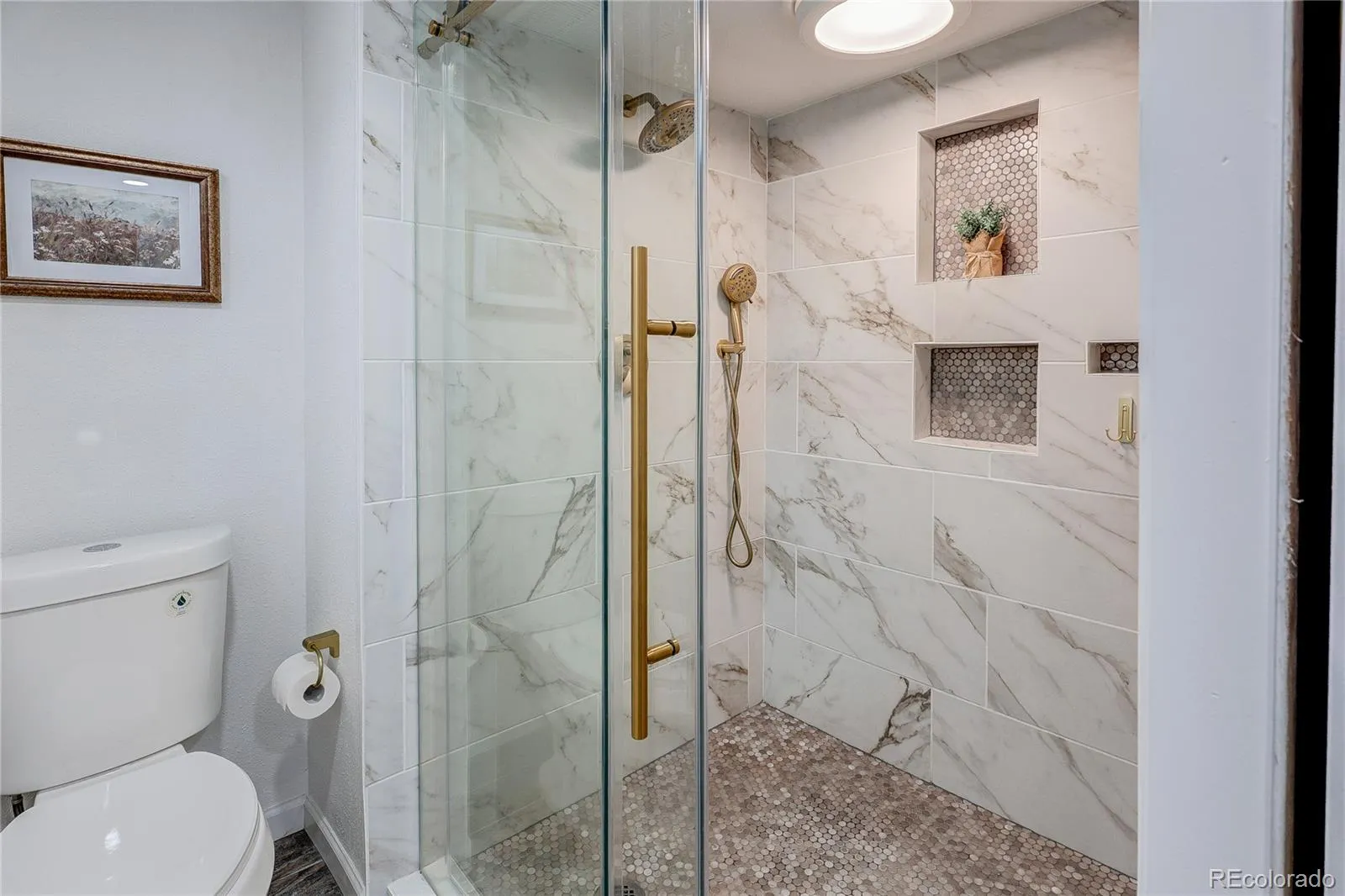 04042026215201 1600 24