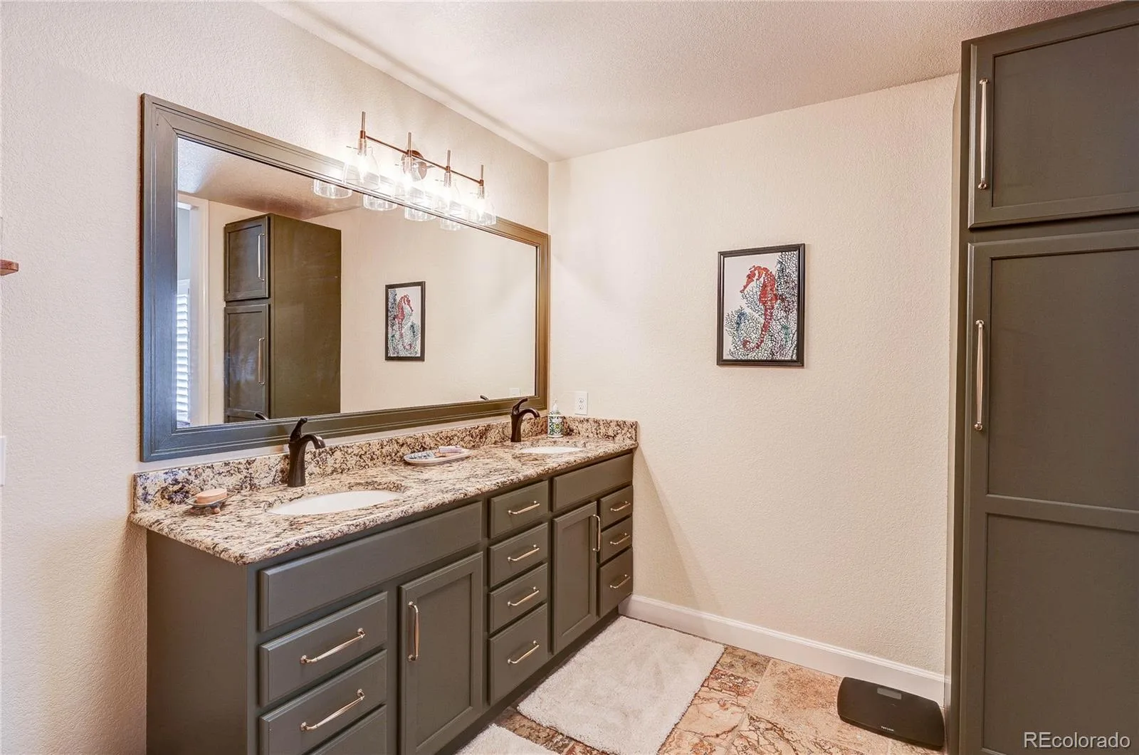 3624 S Ivory Court Aurora CO 80013 | MLS #REC6104167 08132026143547 1600 21