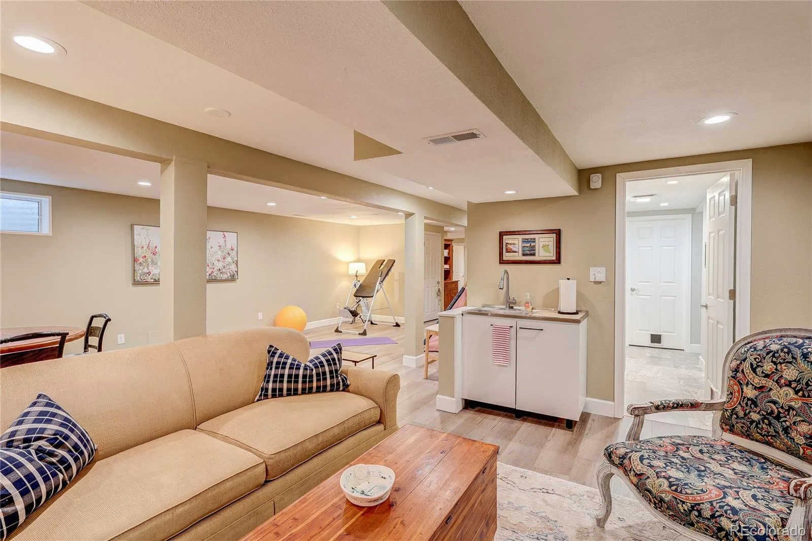 3624 S Ivory Court Aurora CO 80013 | MLS #REC6104167 08132026143547 1600 41