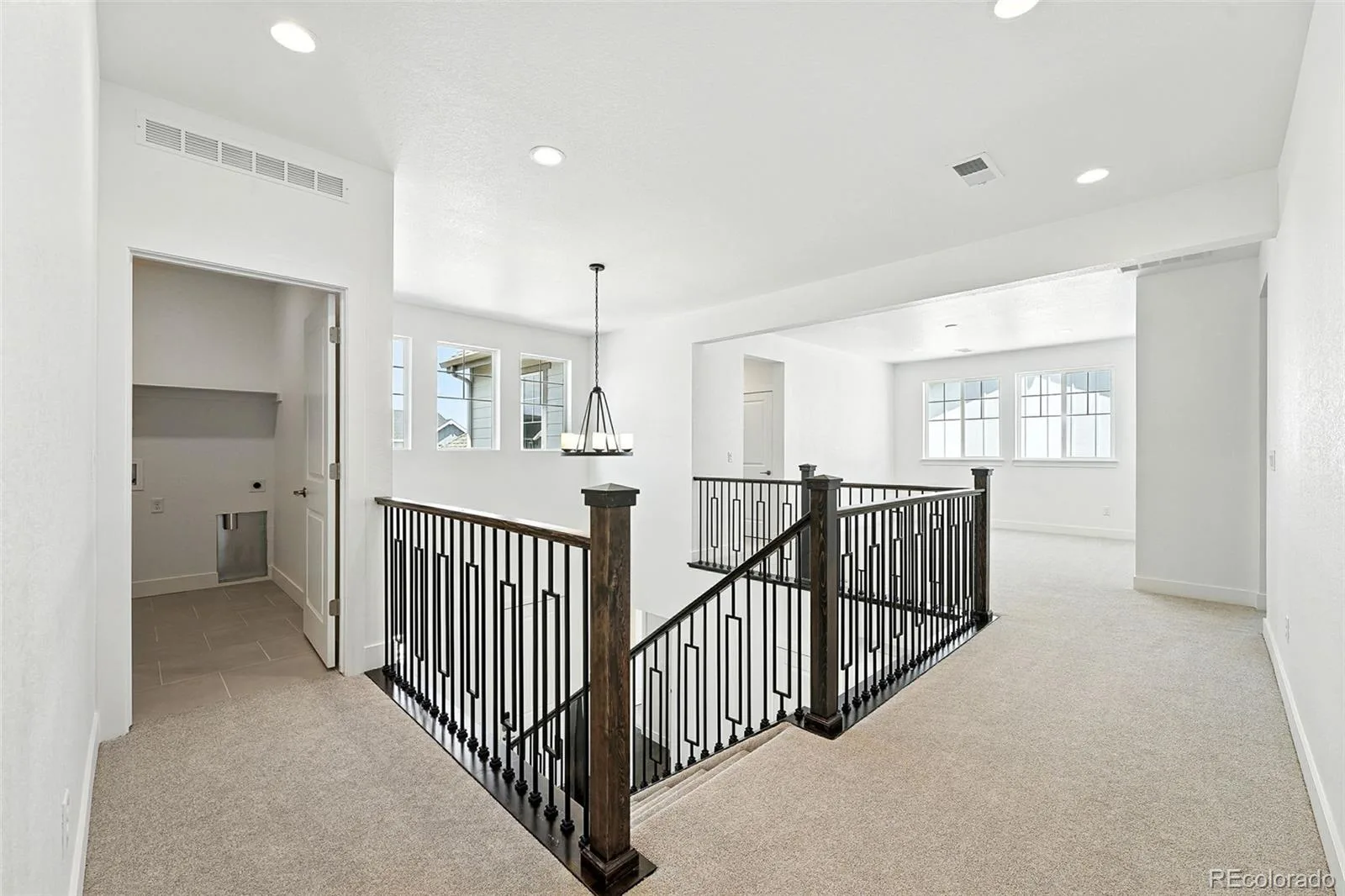 3418 Backdrop Court Castle Rock CO 80108 MLS #REC6107034 07302026195536 1600 15