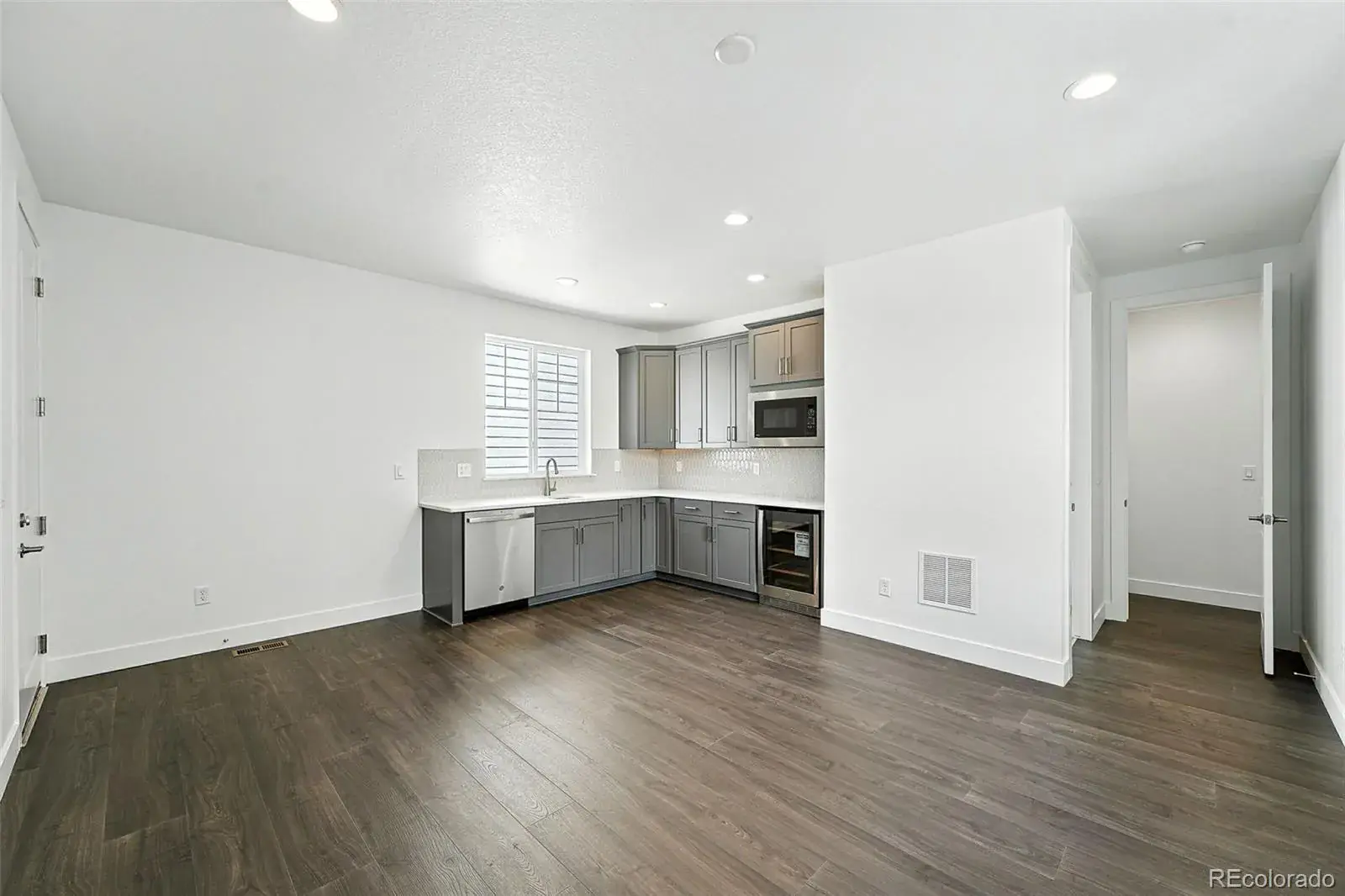 3418 Backdrop Court Castle Rock CO 80108 MLS #REC6107034 10032025011608 1600 10