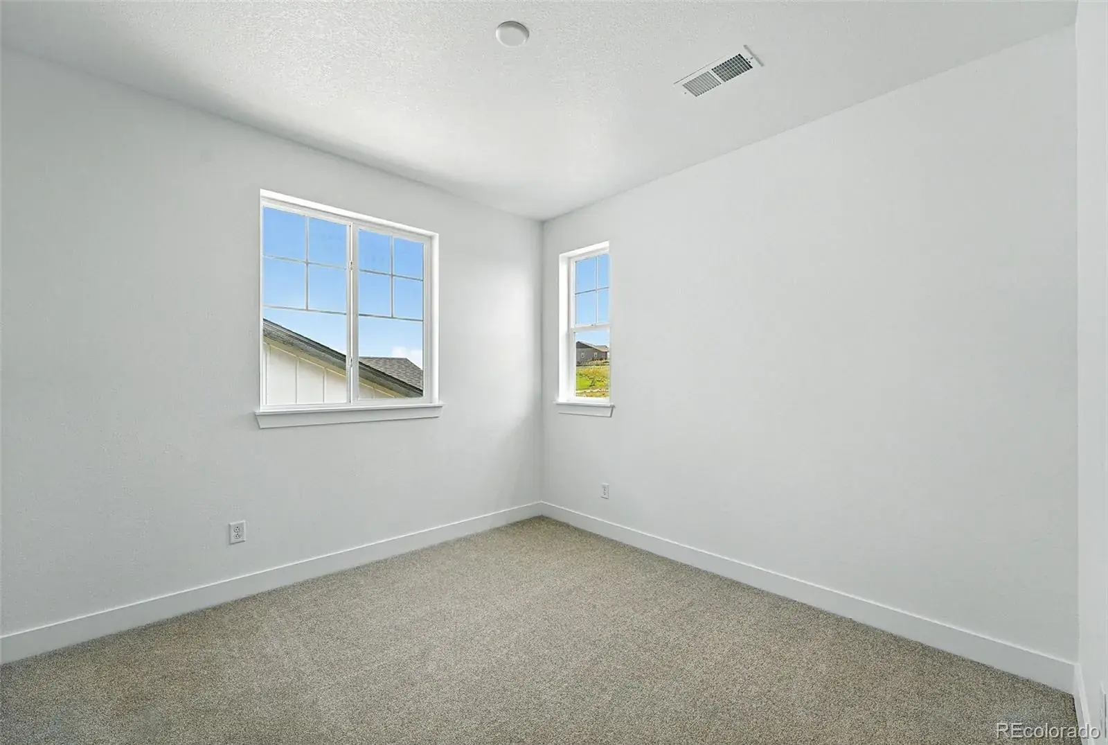 3418 Backdrop Court Castle Rock CO 80108 MLS #REC6107034 10032025011608 1600 26