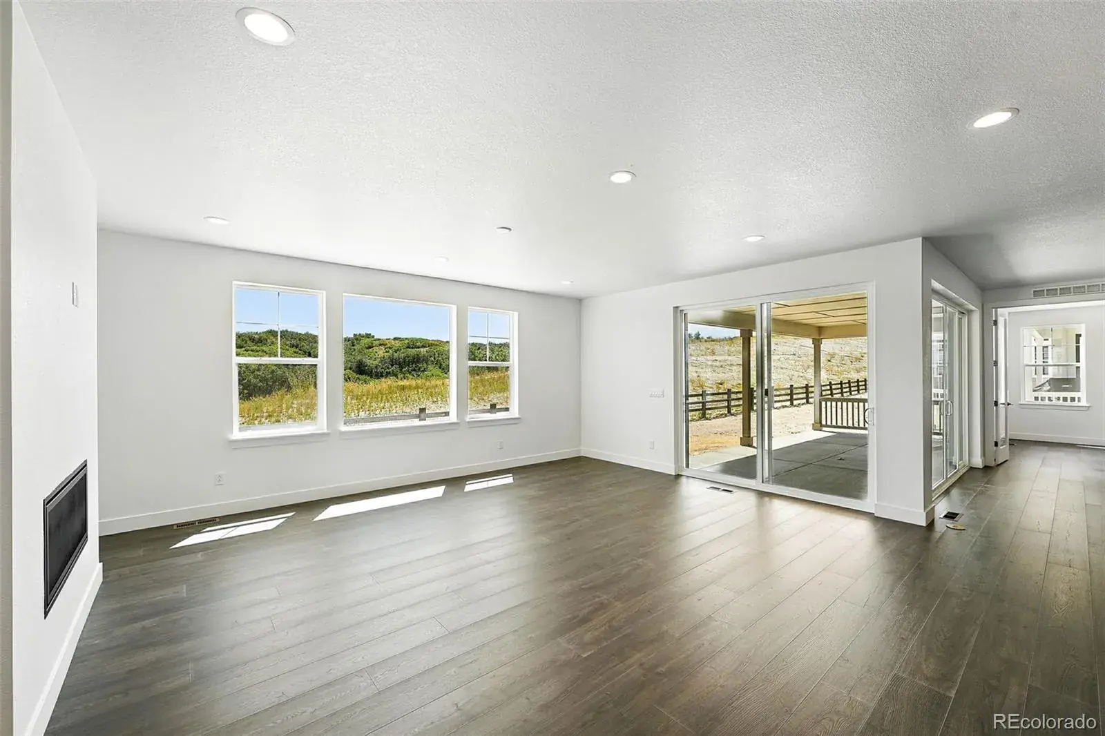 3418 Backdrop Court Castle Rock CO 80108 MLS #REC6107034 10032025011608 1600 5