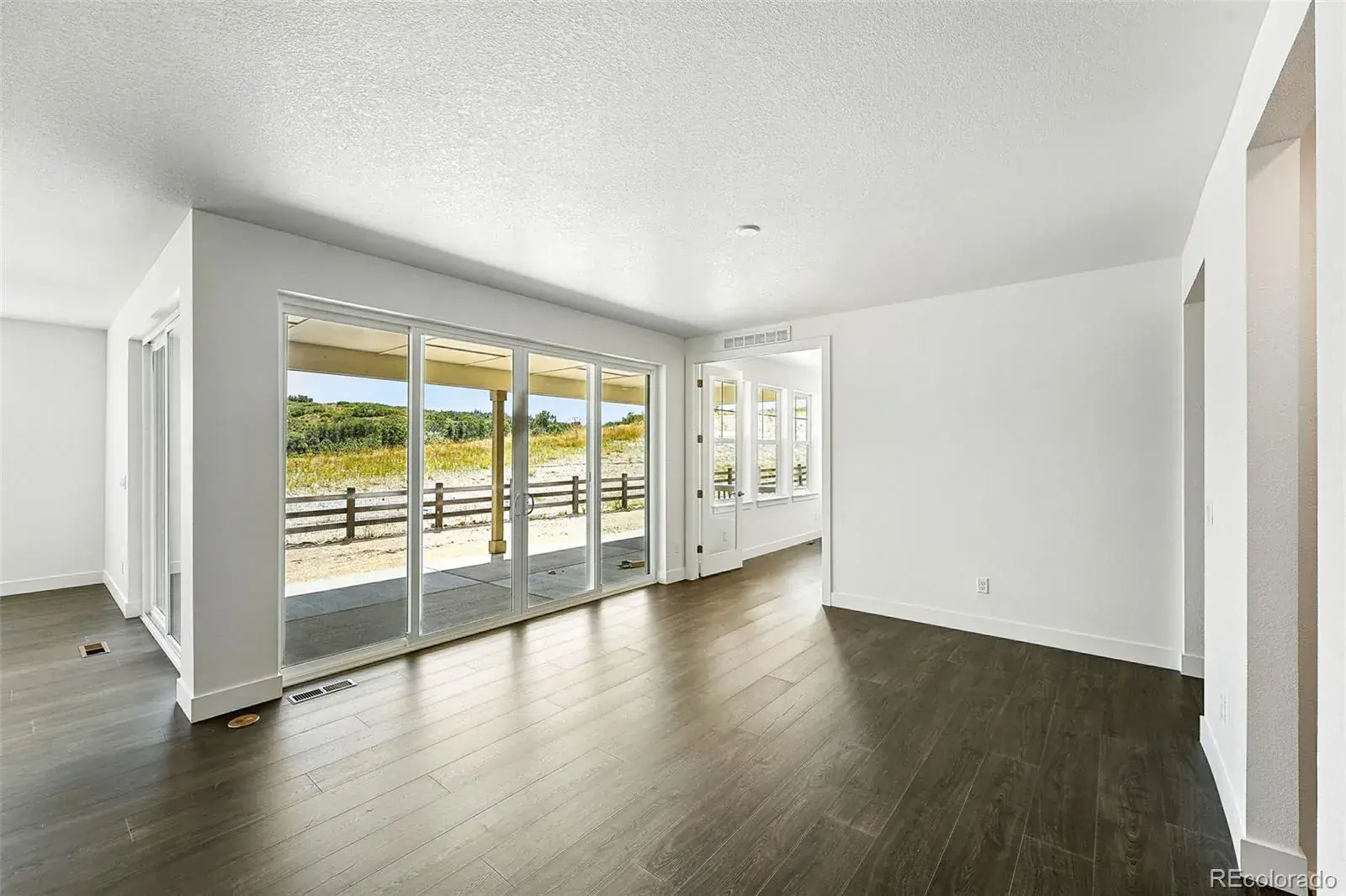 3418 Backdrop Court Castle Rock CO 80108 MLS #REC6107034 10032025011608 1600 8