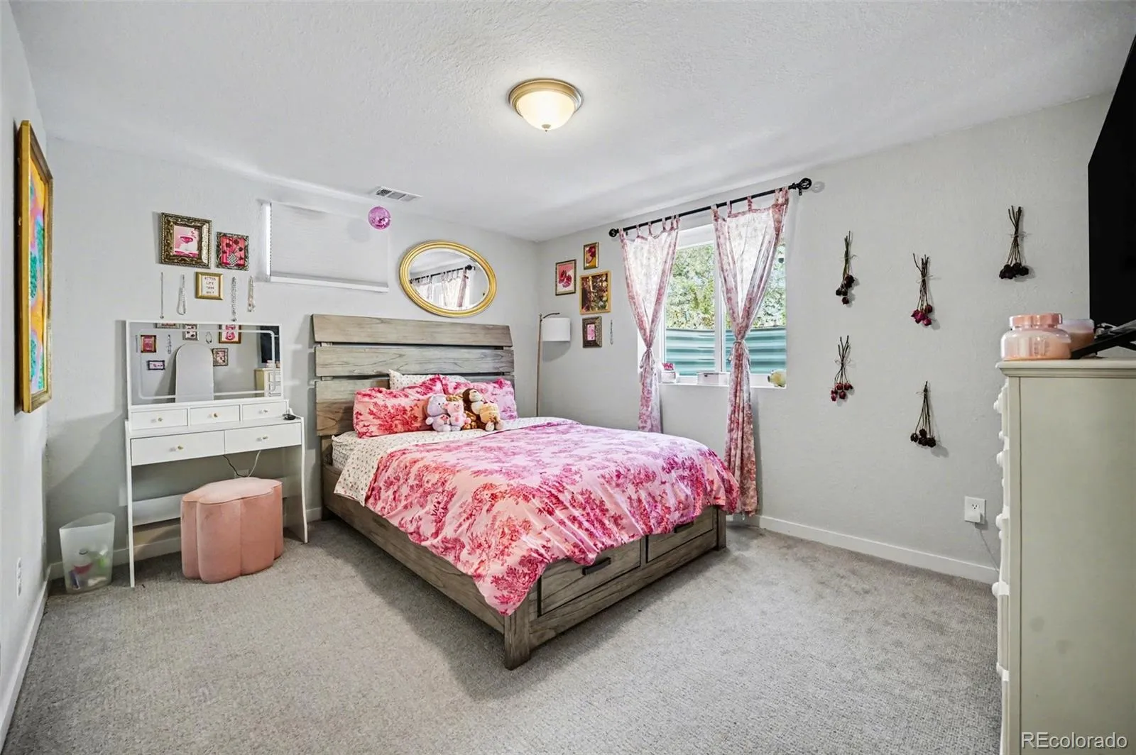 888 S Swadley Street Lakewood CO 80228 MLS #REC6108484 04232026164347 1600 16