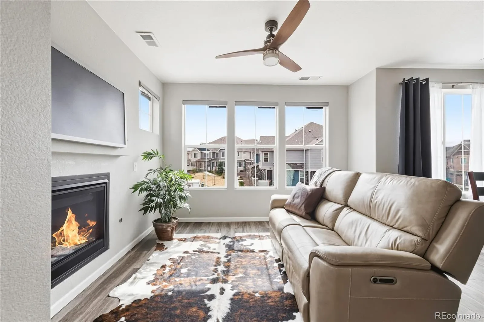 23545 E Platte Drive #E Aurora CO 80016 MLS #REC6109556 03262026203921 1600 3