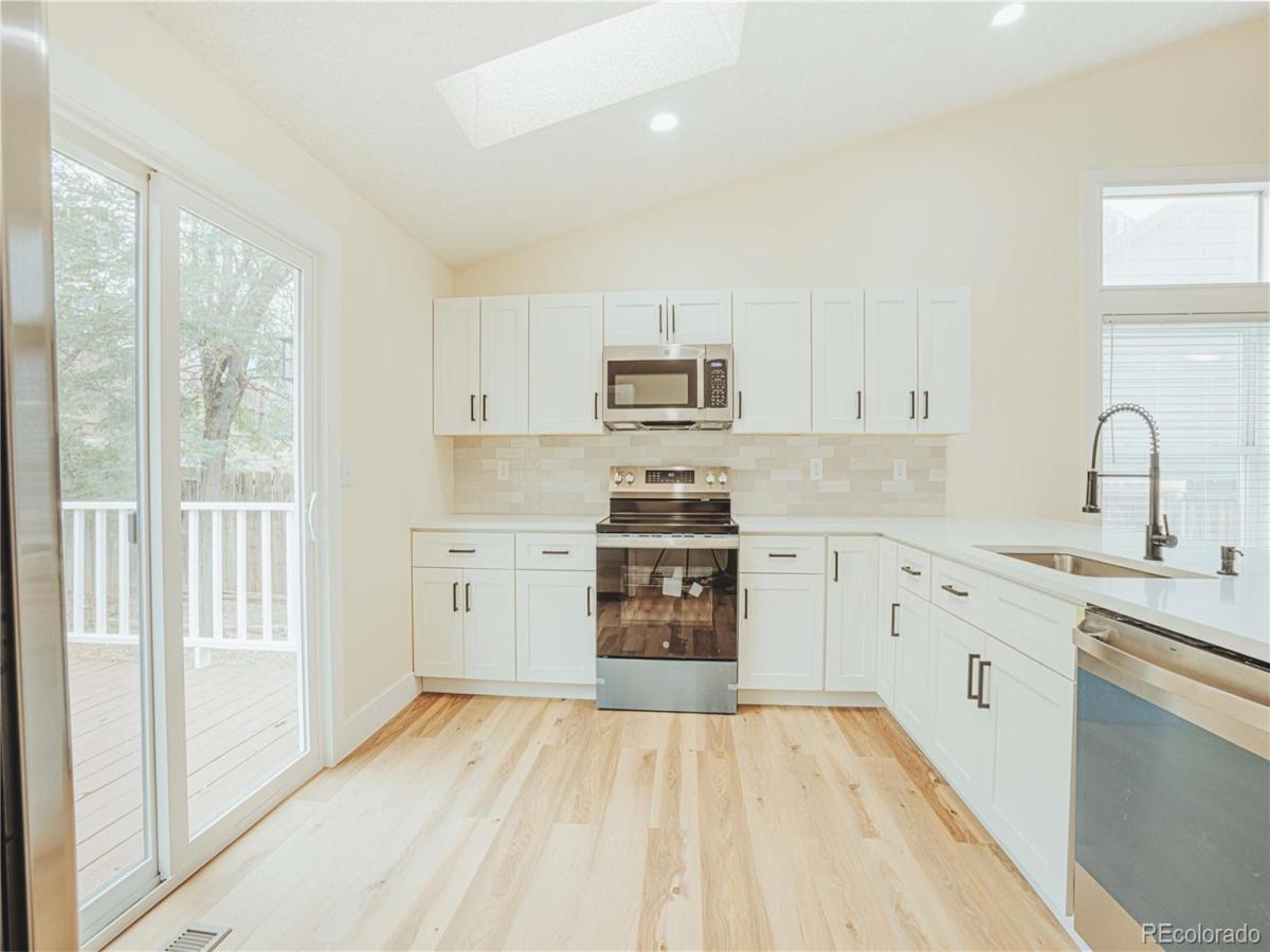 20066 E Bellewood Place Centennial CO 80015 | MLS #REC6109946 MLS #REC6109946 image #0