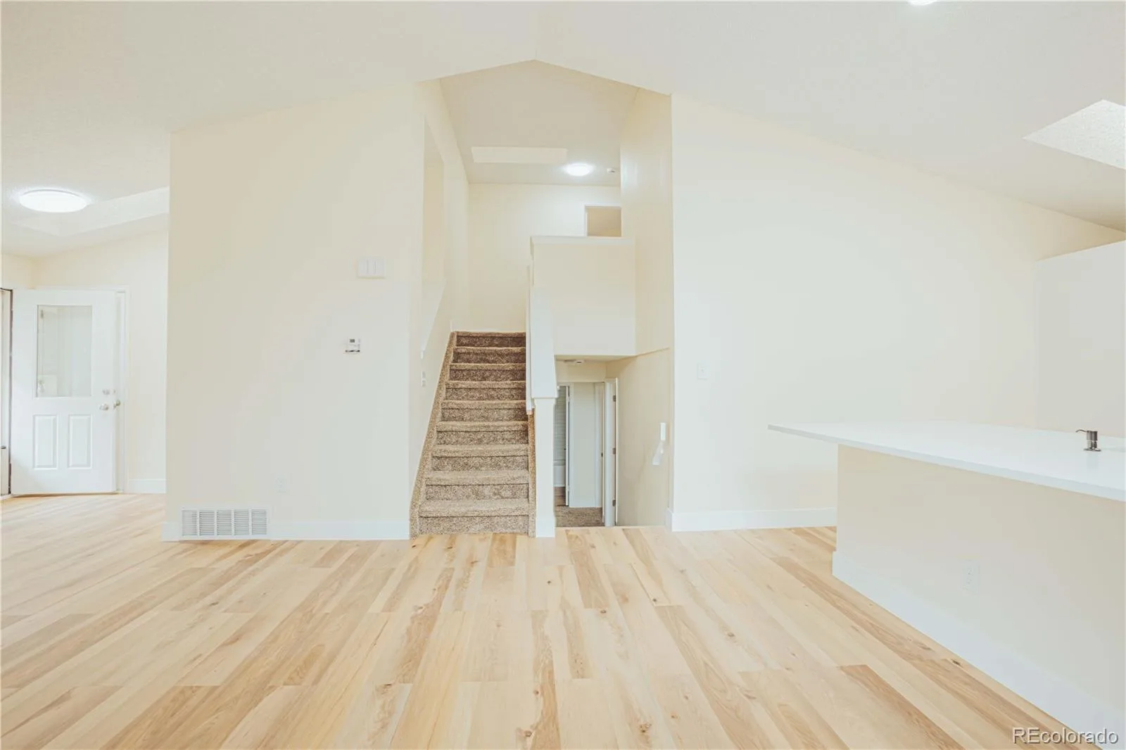 20066 E Bellewood Place Centennial CO 80015 | MLS #REC6109946 10062026231558 1600 11