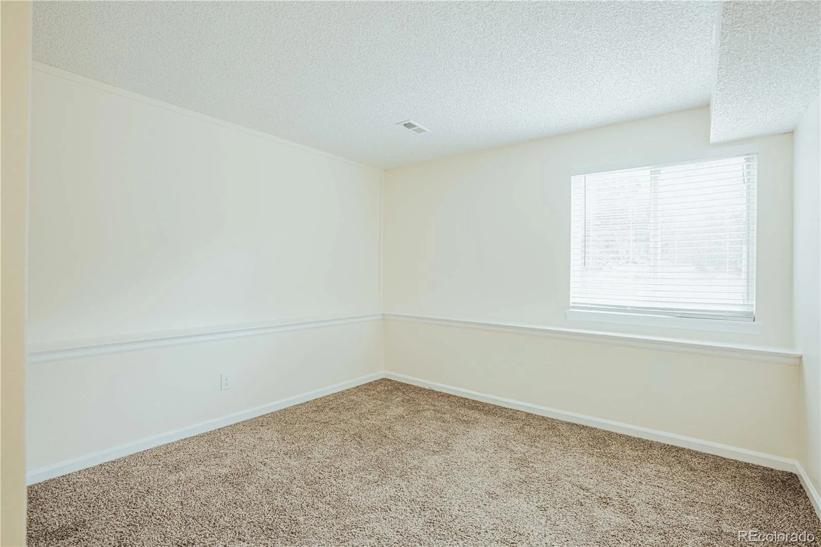20066 E Bellewood Place Centennial CO 80015 | MLS #REC6109946 10062026231558 1600 26
