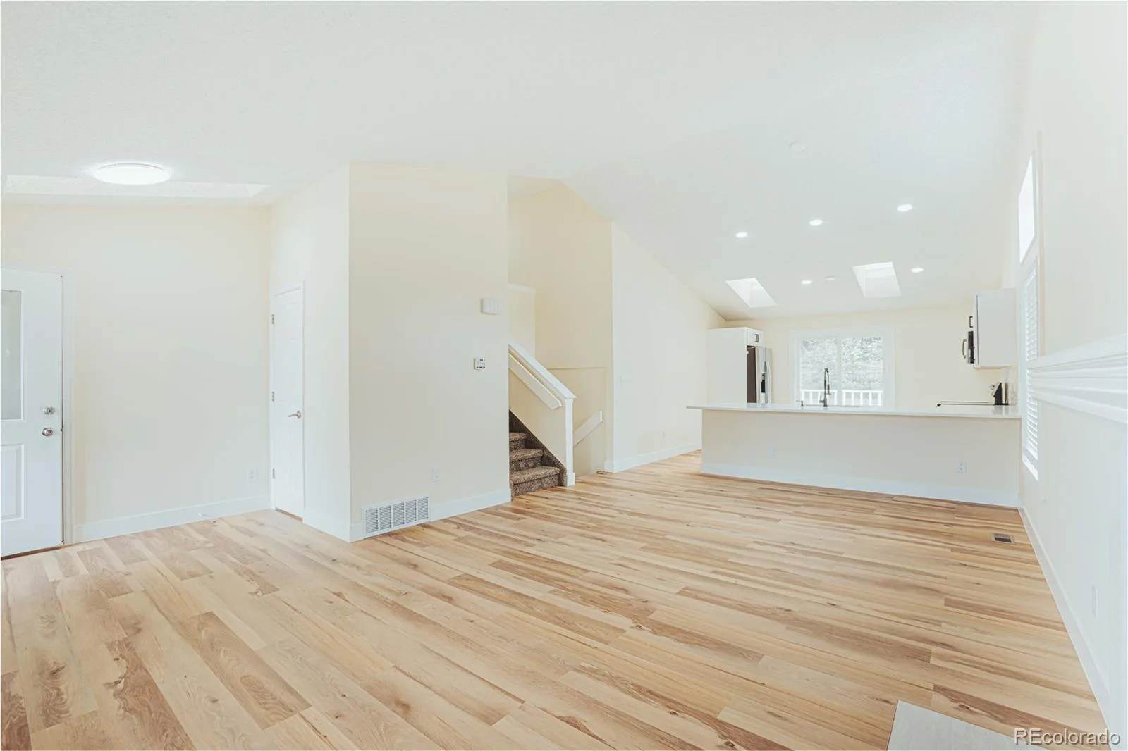 20066 E Bellewood Place Centennial CO 80015 | MLS #REC6109946 10062026231558 1600 4