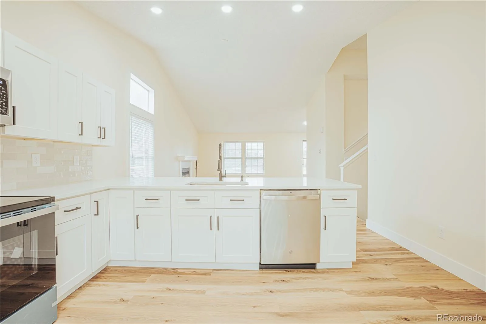 20066 E Bellewood Place Centennial CO 80015 | MLS #REC6109946 10062026231558 1600 9