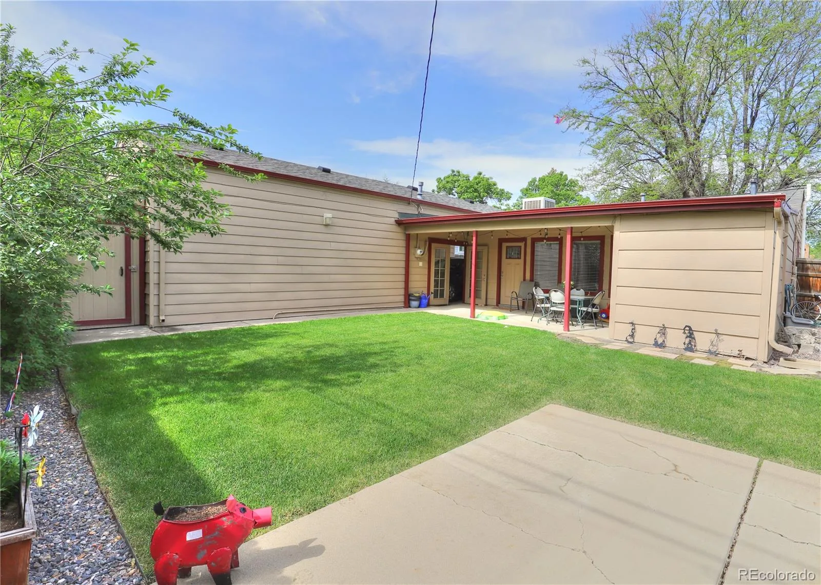 2610 S King Street Denver CO 80219 MLS #REC6110513 05292026222759 1600 1